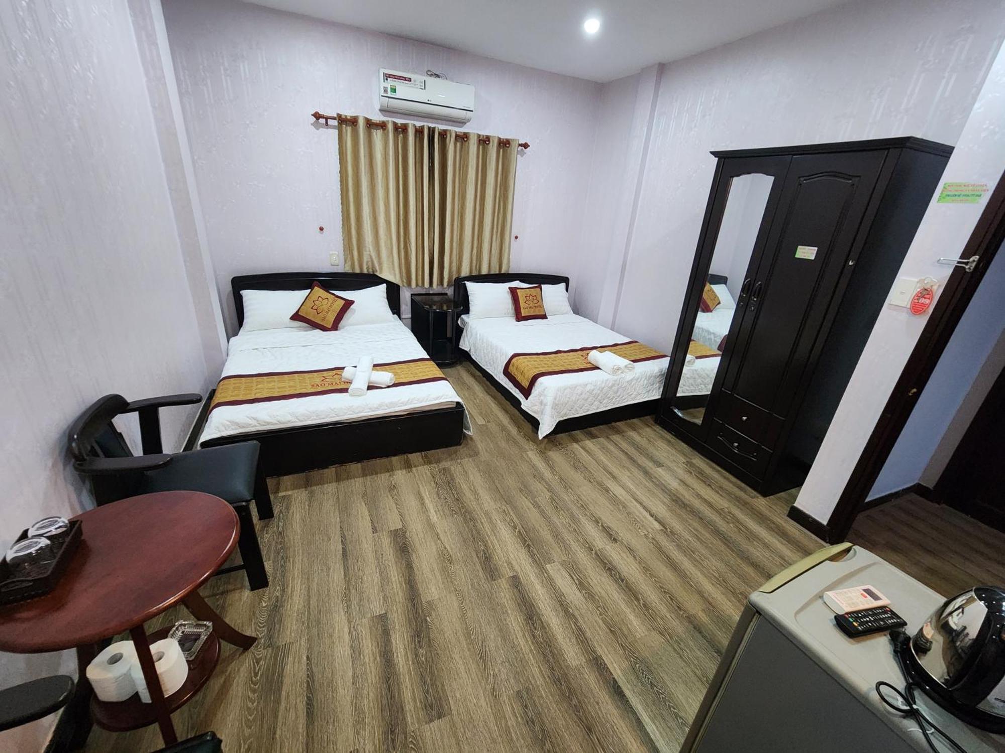 Khach San Sao Mai Hotel Ho Chi Minh City Exterior photo