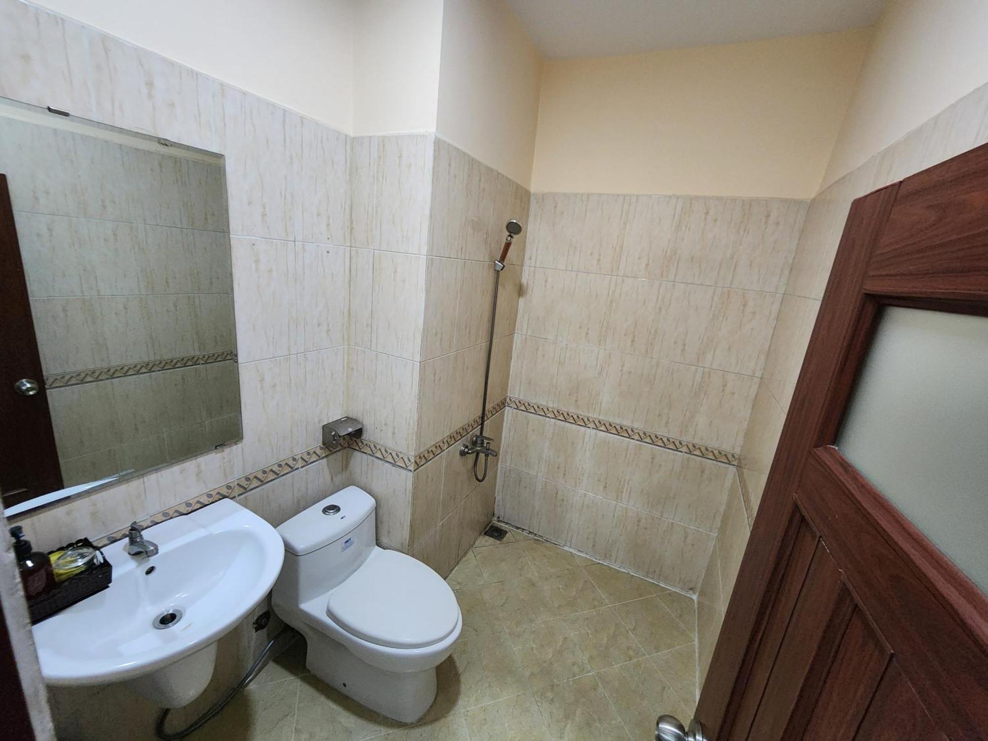 Khach San Sao Mai Hotel Ho Chi Minh City Exterior photo